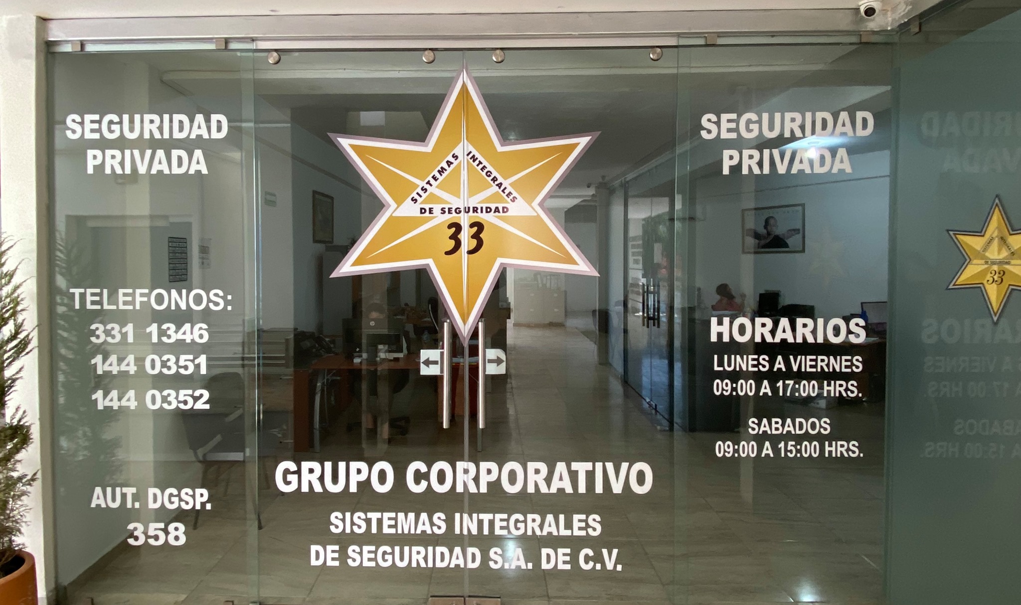 Oficinas y horario